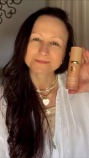 Base Líquida 4 en 1 con SPF50 y Adaptación Perfecta al Tono
